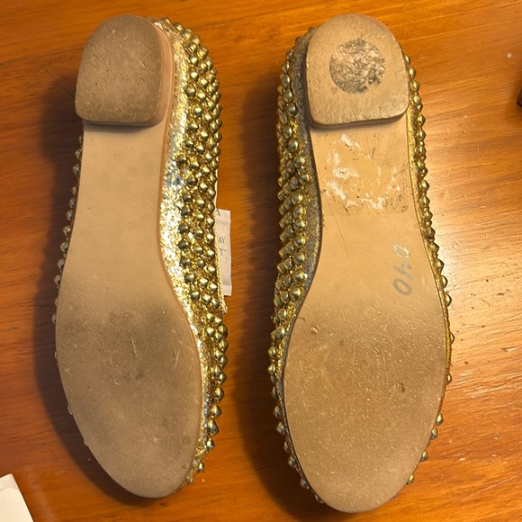 Gold Studded Steve Madden Spiked Flats - Picture 3 of 4